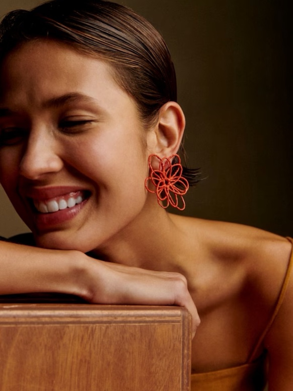 Sezane Cassandre Earrings Coral - Size TU - Picture 4 of 7